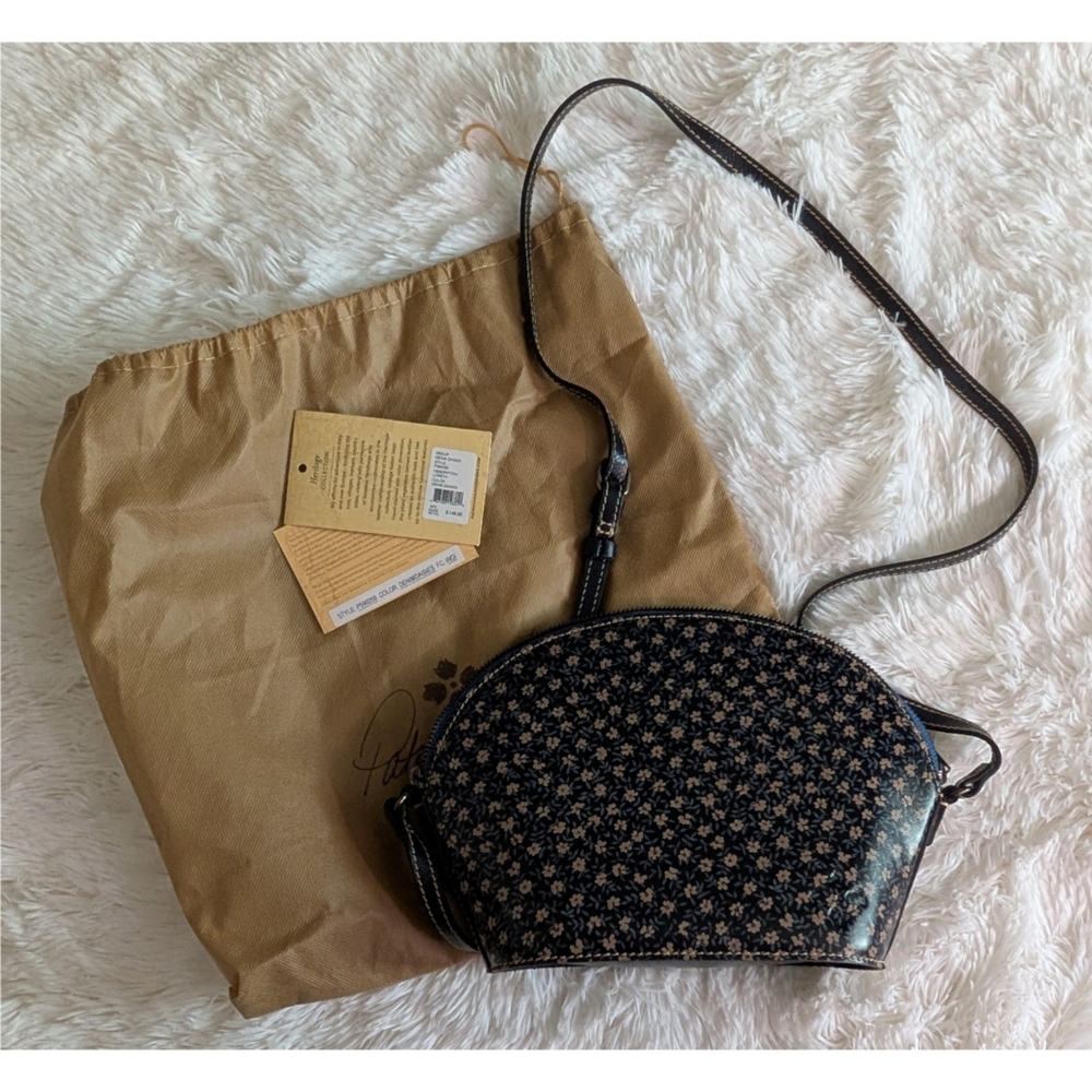Denim Daisies Crossbody